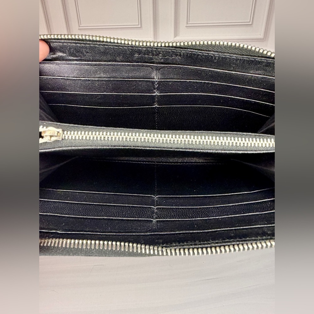 Balenciaga Black Distressed Long Zip Wallet | Classic Arena Leather | Full Set - Picture 7 of 10